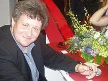 Журналіст Травін Віктор Миколайович біографія віктор
