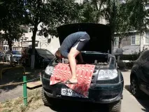 Сюрприз від Монстри заміна прокладки головки блоку циліндрів, заміна датчика положення колінвалу головки