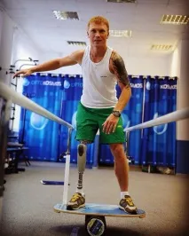 Чемпіон України з брейк-дансу із Сочі Євген Смирнов, втративши ногу, продовжує займатися танцями сочі