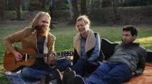 Дівчата люблять кумедних хлопців Як почуття гумору впливає на вашу привабливість дівчата