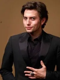 Джексон Ретбоун (Jackson Rathbone) фото актора,біографія Ретбоуна 2019 jackson