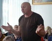 ДВА МІЛЬЙОНА, ЩОБ Сховати Іграшку бюджету