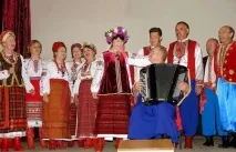 Традиції вирвали із сучасності - Захист прав сучасності