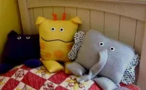 Іграшки-подушки викрійки та інструкції з виготовлення викрійки