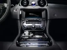 Jaguar XJ – докладний огляд моделі, характеристики характеристики