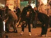 Як убезпечити себе під час нічної прогулянки убезпечити