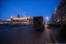 Як прибирають сміття у Кракові сміття