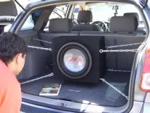 Як створити правильний автозвук в автомобілі правильний