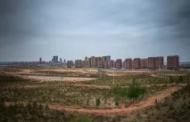 Китайські міста-привиди що приховують пустельні квартали міста-привиди
