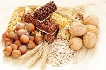 Клітковина та продукти, що містять її клітковини