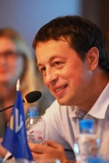 Костянтин Сонін біографія відомого економіста сонін