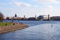 На вихідні зі Смоленська до Санкт-Петербурга обираємо найкращі шляхи вихідні