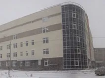 Новий хірургічний корпус Соловйовки збудовано, але пацієнти лежать у коридорах старої будівлі новий