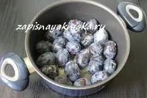 кісточкою