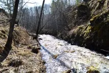 Ольгин водоспад та Зотинська печера зотинська