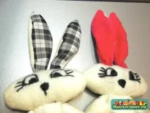 Великодні зайці вушок
