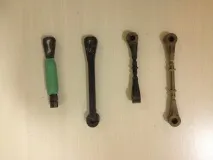 Регульовані тяги датчиків пневмопідвіски тяги