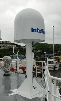 Рішення VSAT для морських та річкових суден супутниковий Інтернет на борту морських