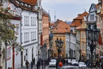 Самостійна подорож до Чехії метро