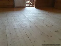 Щілини в дерев’яній підлозі, чим можна закласти, замазати, відео-інструкція з усунення своїми руками, щілини