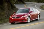 Toyota Camry SE - огляд, тест-драйв Camry