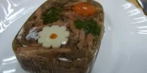 Холодець з яловичини (ніжок, хвостів або рульки) - як приготувати і скільки варити рульки