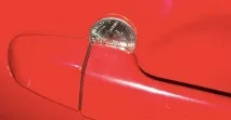 Якщо ви побачили монету на дверях авто – дійте негайно! побачили