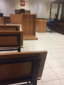 Екс-голову Червоноармійська залишили під домашнім арештом до 23 травня, Телеканал 360 домашнім