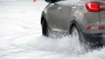 Як їздити в ожеледицю на автомобілі (машині) машині