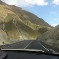 дістатися