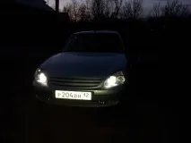 Як поміняти лампи у фарах автомобіля (Лада Пріора) фарах