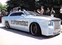 Як старенький Москвич перетворився на muscle car, Авто старенький