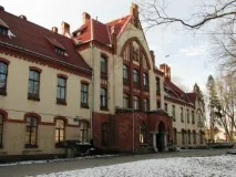 Як мережа Mēness aptiekas здобула місце у лікарні Страдиня aptiekas