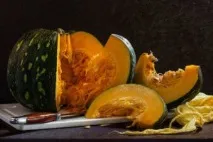 Як зберігати цілий і різаний гарбуз цілий