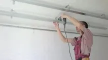 Кріплення гіпсокартону до стелі на профіль решетування, розрахунок який потрібний, монтаж як зробити, гіпсокартону
