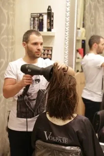 Змінюємо образ до Нового Року стрижка від Уілльяма Паттерсона, Beauty Insider змінюємо