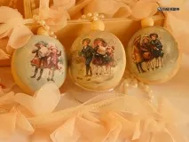 Новорічні кулі своїми руками у техніці декупаж кулі