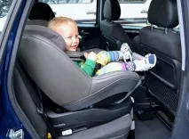 Огляд, відгуки та краш-тести дитячогоавтокрісла Maxi Cosi Pearl – без бази Family Fix не встановити! відгуки