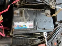 Звіт із заміни ламп ближнього світла на Renault Megane (після 2006 р. ламп