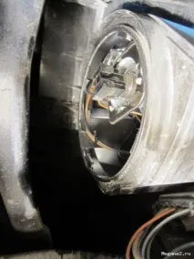 Звіт із заміни ламп ближнього світла на Renault Megane (після 2006 р. заміни