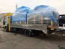 Відправлення на палеті автомобіль
