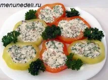Перець фарширований сиром та зеленню перець