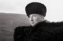 гамзатов