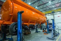 Виробництво автоцистерн та напівпричепів на заводі Сеспель напівпричепів