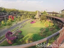 Роял Парк у Чіангмаї (Flora Royal Park Rajapruek Chiangmai) роял