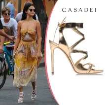 Селена Гомес aka CASADEI, Мережа магазинів італійського взуття VIVENDI casadei