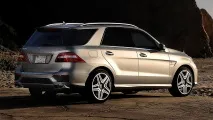 Тест-драйв спорткарів Range Rover Sport, Porsche Cayenne Turbo S та Mercedes ML63 AMG rover