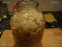 Тушкована квашена капуста капусту