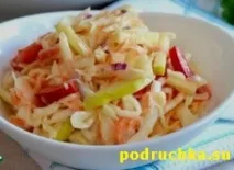 Весняний салат із капусти капусти