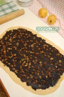 Смачний маковий рулет смачний